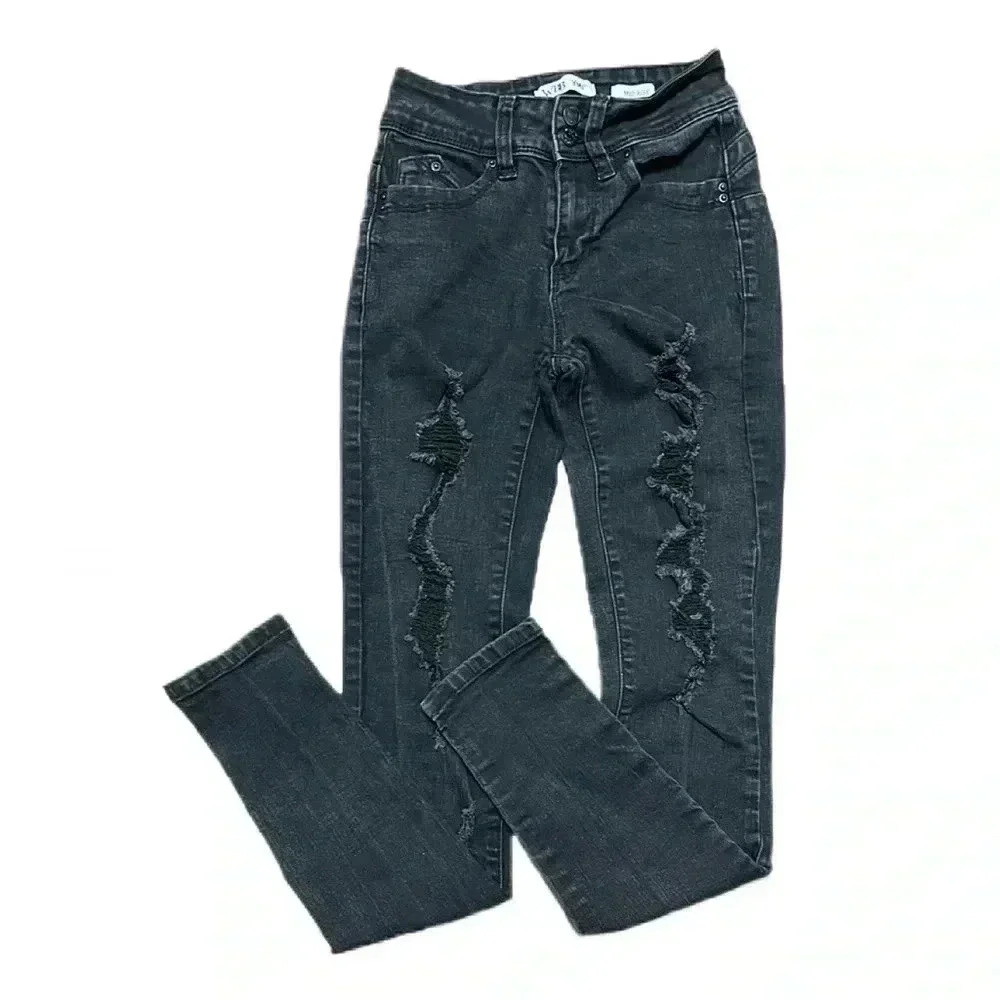 🌟 Wanna Betta Butt YMI Jeans Sz 1 🌟